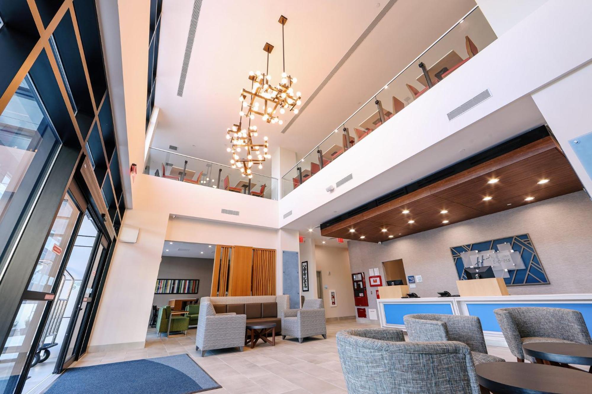 Holiday Inn Express Long Island City E - New York By Ihg Екстер'єр фото