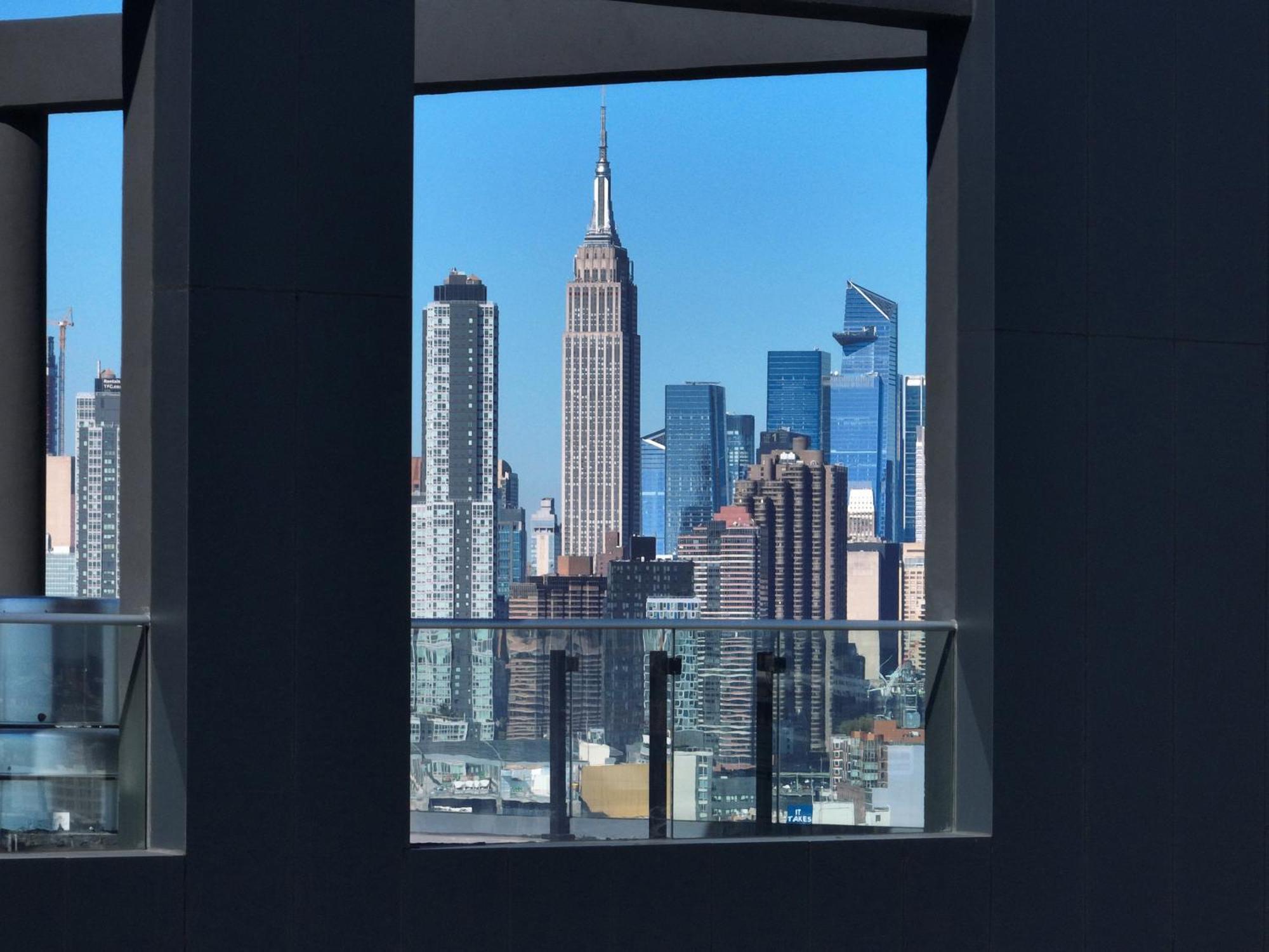 Holiday Inn Express Long Island City E - New York By Ihg Екстер'єр фото