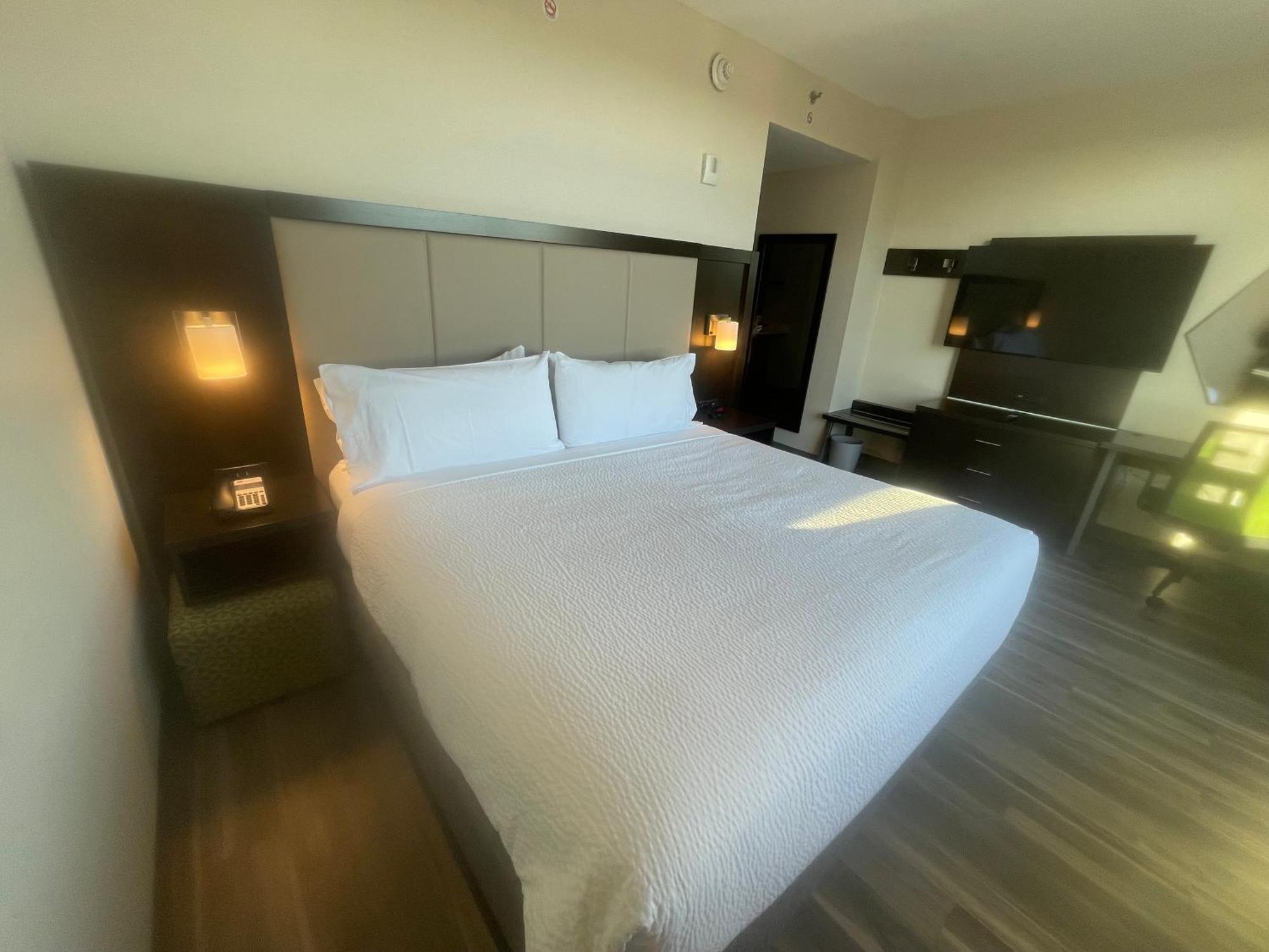 Holiday Inn Express Long Island City E - New York By Ihg Екстер'єр фото