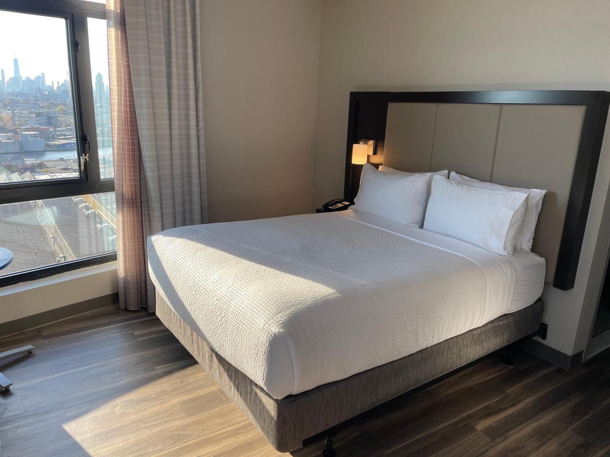Holiday Inn Express Long Island City E - New York By Ihg Екстер'єр фото